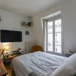 Magnificent Renovated Apartment In Paris 17Th